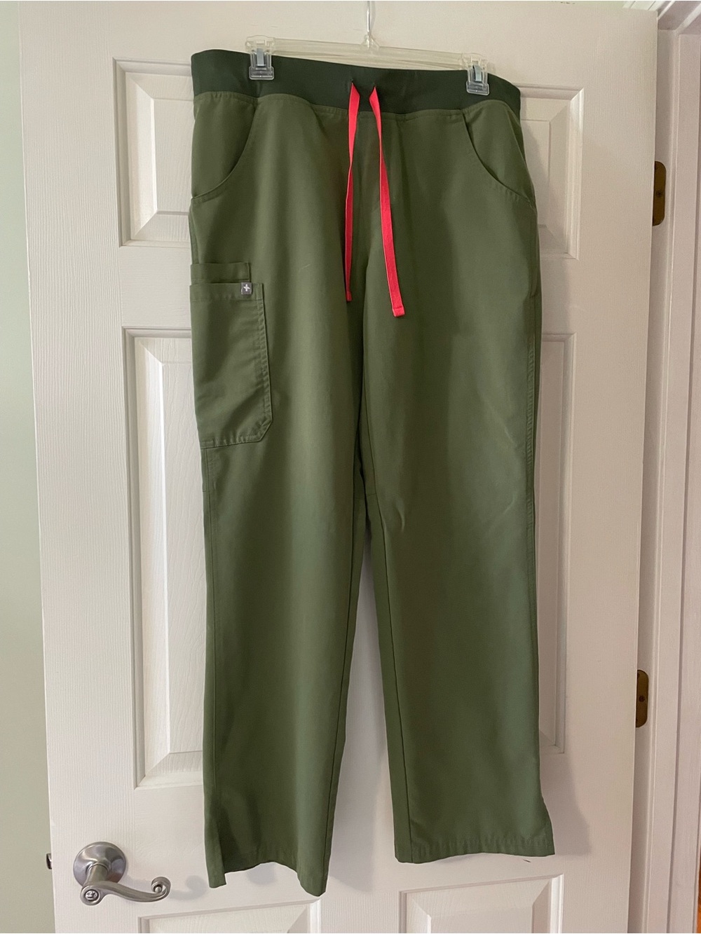 Figs Womens Dark Olive Kade Cargo scrub pant
